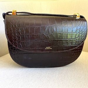 A.P.C. Geneve in deep burgandy